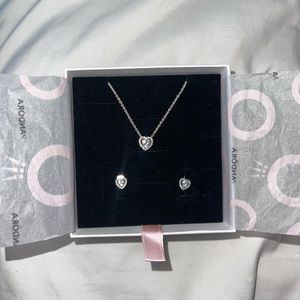 silver pandora heart necklace and earring set